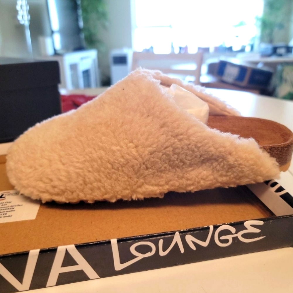 House shoes 👞